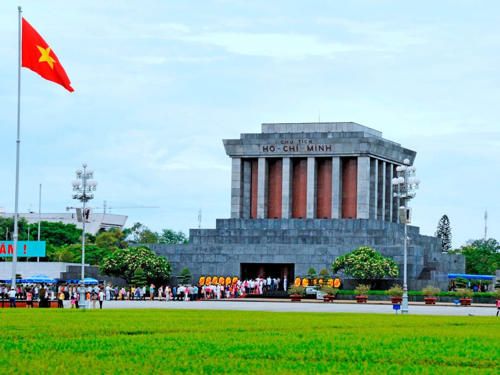 ho-chi-minh-mausoleum-in-ha-noi
