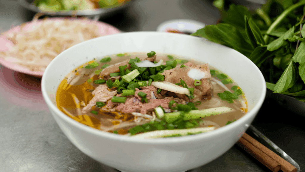 ho chi minh city street food pho vietnam pho saigon