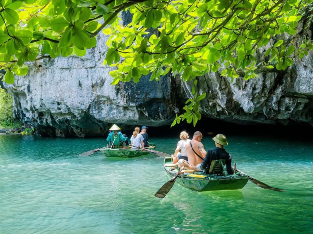 19 Days Explore Vietnam