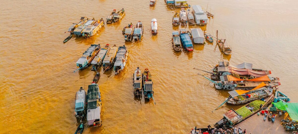 mekong delta floating market